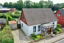 Einfamilienhaus mit Garage