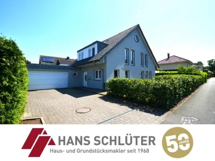 Hausansicht - Haus kaufen in Bremen - Vermietetes Einfamilienhaus in begehrter Wohnlage!!