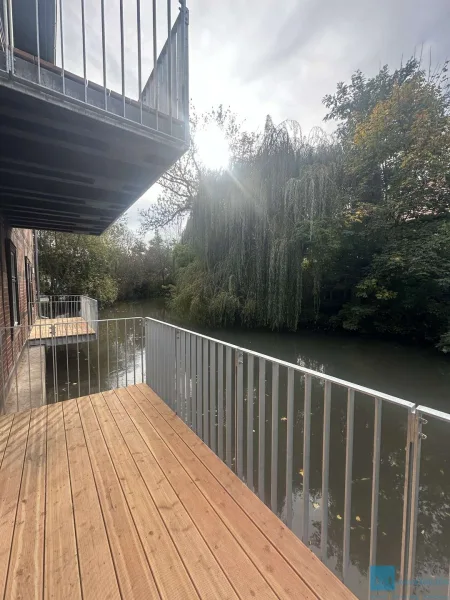 Balkongröße - Wohnung mieten in Sömmerda - Extravagante DG-Wohnung mit Wasserblick + Loft-Charakter | Erstbezug |  Balkon | Stellplatz