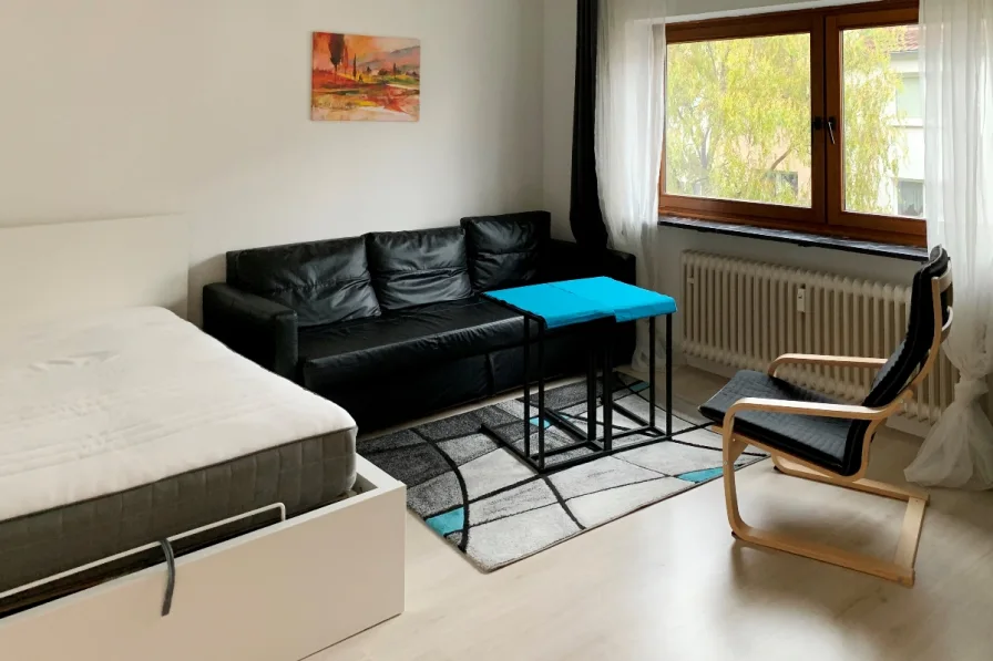 Wohnraum - Wohnung kaufen in Frankfurt am Main - Frankfurt-Nied: Gut geschnittene 1-Zimmerwohnung in zentraler Wohnlage.