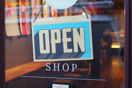 Come in we're OPEN - Laden/Einzelhandel kaufen in Saarbrücken - Fachmarkt mit Top Mieter zu verkaufen