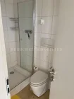  Gäste-WC mit Dusche