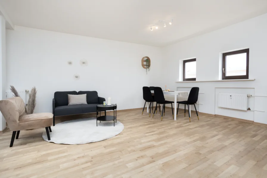 Wohnzimmer Beispiel - Wohnung mieten in Magdeburg - Erstbezug! Hier können Sie direkt einziehen und sich wohlfühlen.