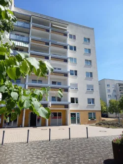 Bild... - Wohnung mieten in Grimma - 2 Zimmer mit Balkon und Aufzug im betreuten Wohnen