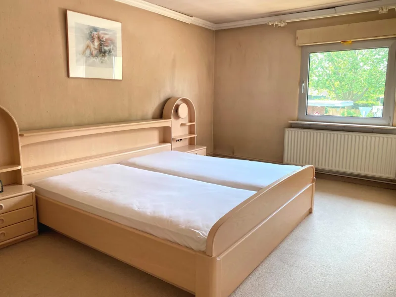 Schlafzimmer OG