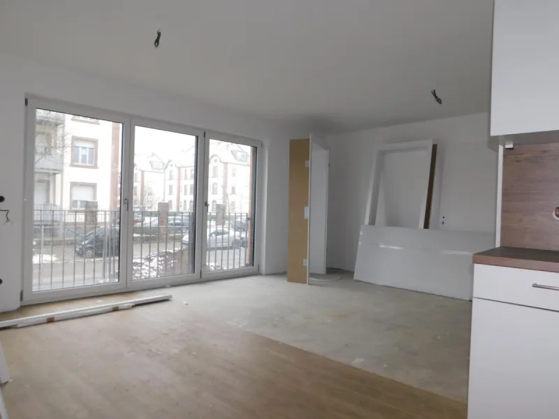 Wohn-/Essbereich - Wohnung mieten in Hanau - Wunderschöne Wohnung mit 2 Balkonen in ruhiger Lage!