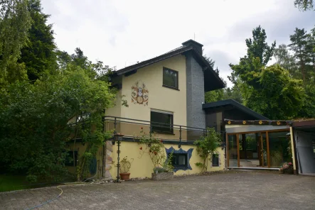 Außen - Haus mieten in Taunusstein - Living where others vacation - single-family home with a fantastic property