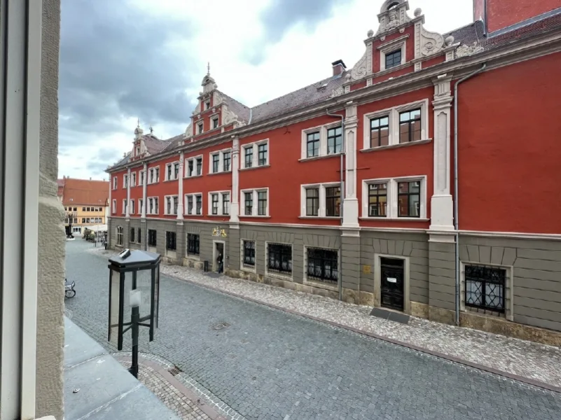 Wohnen am Hauptmarkt - Wohnung mieten in Gotha - Hochwertige Wohnung mit Einbauküche