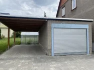 Carport und Garage