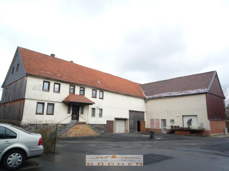 Bild... - Haus kaufen in Schwalmtal - San.bed. Bauernhaus auf großem Grund in Schwalmtal OT. zu verk.