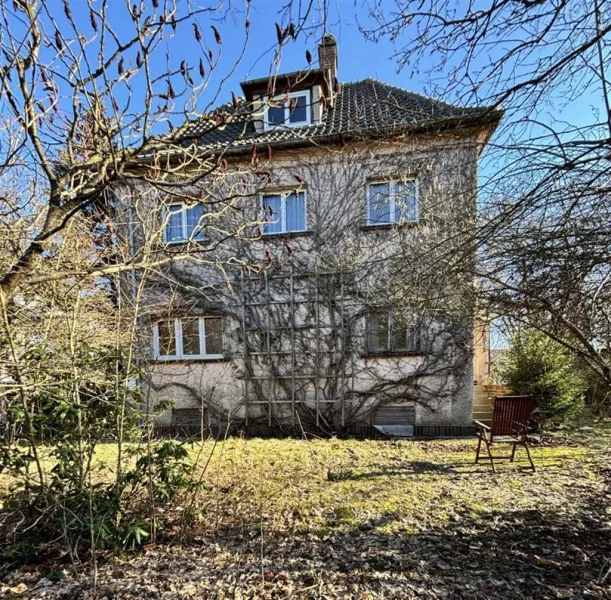 Wohnhaus in Sonneberg-Hönbach - Haus kaufen in Sonneberg - Wohnhaus mit Potenzial in bevorzugter Wohnlage von Sonneberg