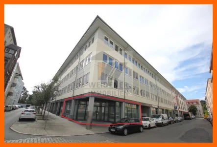 Otto-Dix-Straße 9 - Büro/Praxis mieten in Gera - Vielseitige Gewerbefläche in Gera-Untermhaus! Eckladen mit großer Fensterfront! Laden Nr. 5