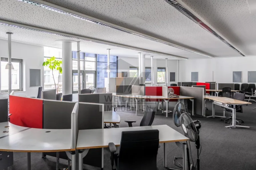 Büro - Büro/Praxis mieten in Gera - 1. OG - Gewerbe im Herzen von Gera! Moderne Büroräume! ca. 670 m²