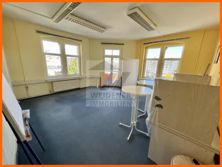 Eckzimmer - Büro/Praxis mieten in Gera - Büroflächen in schönem Gründerzeitbau! ca. 123 m² im 3. OG! Top Lage!