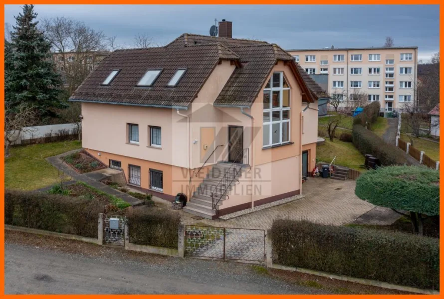Ansicht - Haus kaufen in Gera - **Großzügiges 1 bis 2-Familienhaus zum Verkauf**