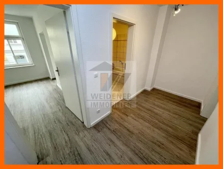 Flur - Wohnung mieten in Gera - 2 Zimmer Wohnung mit EBK* und Balkon in ruhiger Innenstadtlage! 
