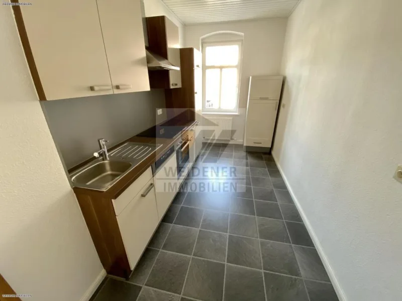 Küche - Wohnung mieten in Gera - Mit Einbauküche! Moderne 2 Raum-Whg. mit EBK und Bad mit Wanne. 