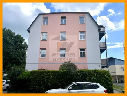 Giebelansicht - Wohnung kaufen in Gera - Traumhafte Eigentumswohnung mit Balkon in Gera-Zwötzen!