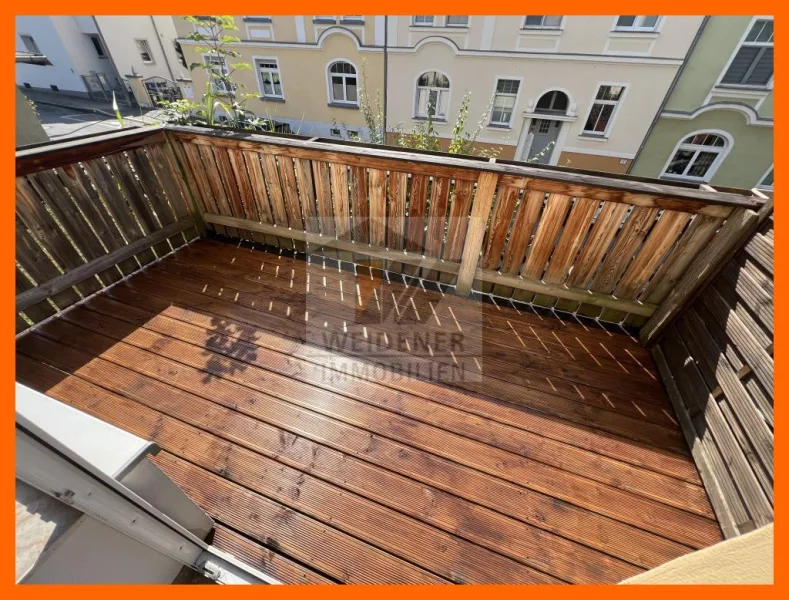 Terrasse - Wohnung mieten in Gera - Tolle 3-Raum EG Wohnung mit Balkon, Kamin und Mietergarten in ruhiger Lage!