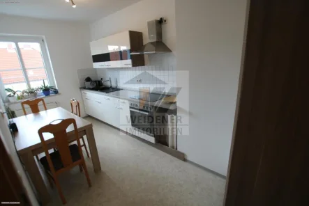 Küche ohne Einbauküche! - Wohnung mieten in Gera - 3-Raum-Wohnung mit Süd-Balkon, Bad mit Wanne & Dusche – Ruhige Lage mit Blick ins Grüne!