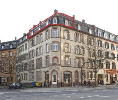 Lamboystraße 20 hell - DG links - Wohnung mieten in Hanau - 4-Zi-Altbau - WG geeignet - in Lamboy