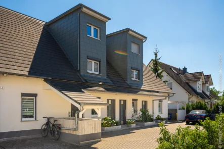 Maisonette-ETW - Haus kaufen in Griesheim - Wohnen wie im eigenen Haus!