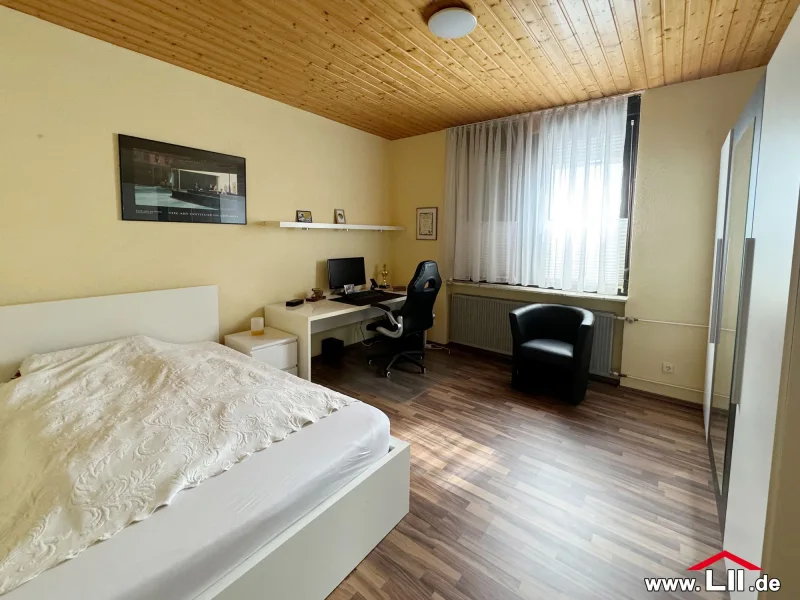 Schlafzimmer EG