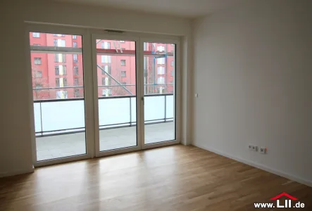 Schlafzimmer - Wohnung mieten in Frankfurt - schöne 2 Zi-WHG mit großem Balkon in Bockenheim