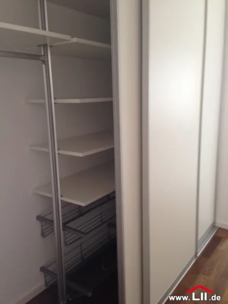 Einbauschrank