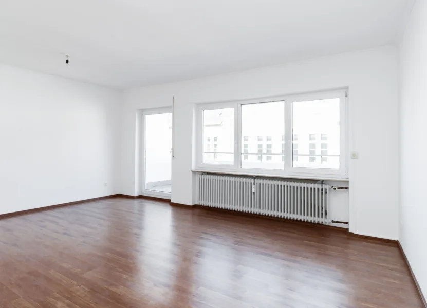 Wohnzimmer Ansicht1 - Wohnung kaufen in Darmstadt - 2-Zi.-ETW mit einem Balkon an der Orangerie in Darmstadt- Bessungen