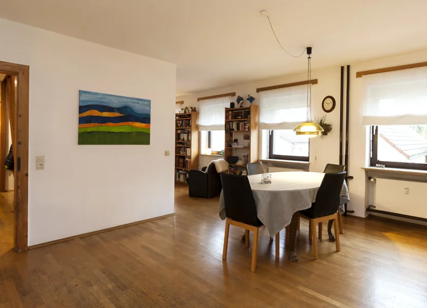 Wohnung3 1.OG Maisonette Wohnzimmer Ansicht2