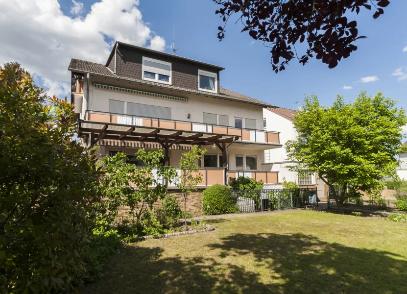 Ansicht Gartenseite1 - Haus kaufen in Griesheim - 3-Familienhaus mit einem großen Garten in schöner, ruhiger Lage von Griesheim