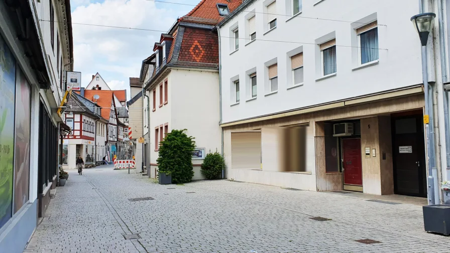 Hausansicht Straßenseite2 - Laden/Einzelhandel kaufen in Babenhausen - Großzügige Ladenfläche in der Fußgängerzone von Babenhausen