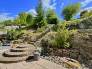 Terrasse mit Garten