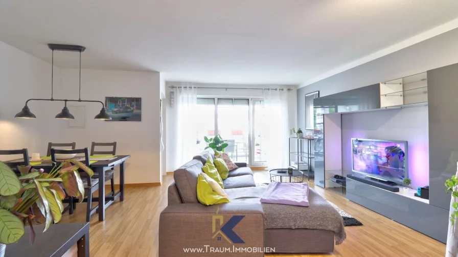 www.Traum.Immobilien - Wohnung mieten in Mühlhausen - Moderne 2 Zi.-Whg. mit Balkon und PKW-Stellplatz