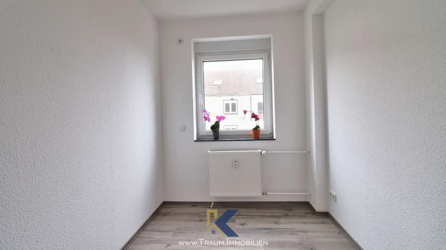 Büro / weiteres Zimmer