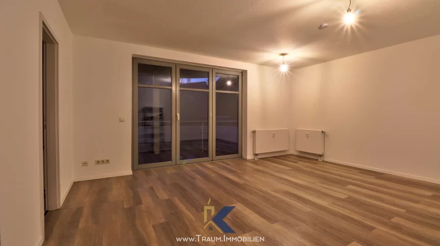 www.Traum.Immobilien - Wohnung mieten in Großengottern - Ihr neues Familiendomizil - Maisonette 4 Zi.-Whg. mit Balkon und EBK!