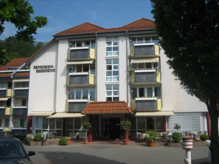 Gebäudefront - Wohnung kaufen in Marburg - Herzlich willkommen im ars vivendi! Keine Käuferprovision!