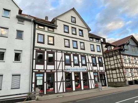 Vorderseite - Haus kaufen in Melsungen - Wohn- und Geschäftshaus mit starker Rendite!KEINE KÄUFERPROVISION