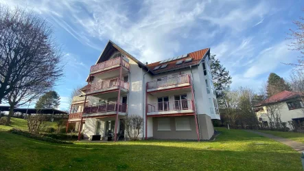 Außenansicht - Wohnung mieten in Melsungen - Ansprechende 3ZKB Wohnung mit Balkon in Melsungen zu vermieten!