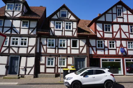 Ansicht - Haus kaufen in Melsungen - Kleines Fachwerkhaus in zentraler Lage. Keine Käuferprovision!