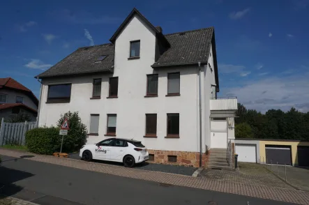 Ansicht - Haus kaufen in Malsfeld - Mehrgenerationenhaus oder Kapitalanlage. Keine Käuferprovision!