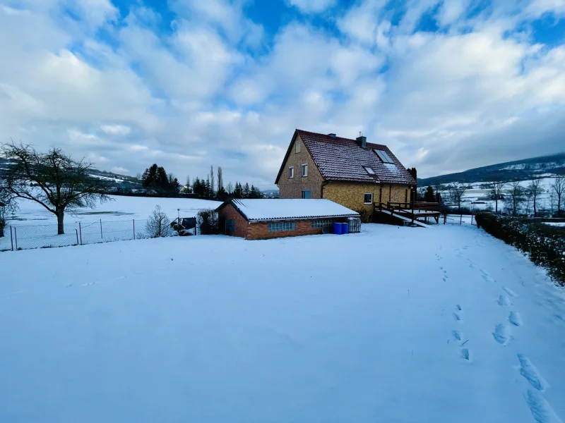 Blick vom Grundstück