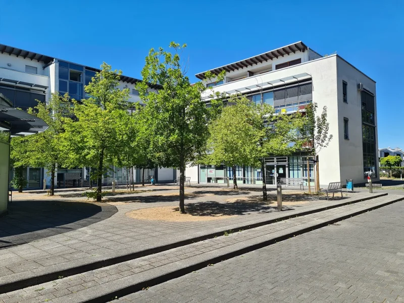  - Büro/Praxis mieten in Rüsselsheim - Helle moderne Bürofläche