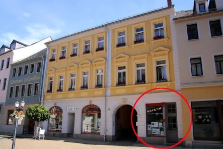 Ansicht - Büro/Praxis mieten in Greiz - Kleines Büro im Schmuckstück auf dem Markt