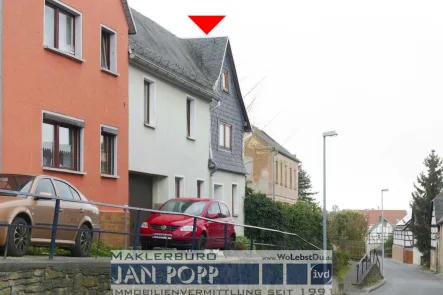Staßenansicht - Haus kaufen in Mohlsdorf-Teichwolframsdorf - Wer es klein und gemütlich mag!