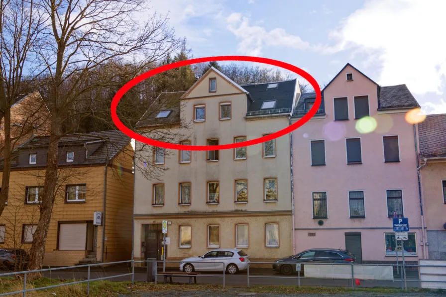 Ansicht - Wohnung mieten in Greiz - Preiswerte Etagenwohnung mit Dachschrägen