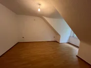 Kinderzimmer (Wohnung 2; DG)