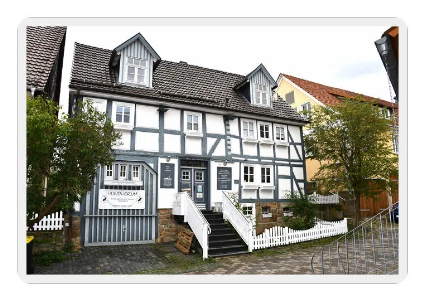 Bild1 - Haus kaufen in Bad Arolsen - Wunderschönes Fachwerkjuwel mit Garten! 