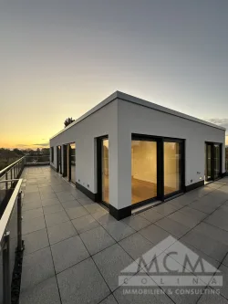 PH-Rundumdachterrasse - Wohnung mieten in Frankfurt am Main / Eschersheim - Luxuriöses Penthouse mit riesiger Dachterrasse, 360°-Blick und hochwertiger Ausstattung